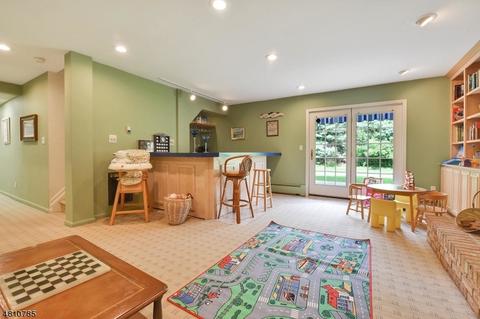92 Sturbridge Cir, Wayne, NJ 07470 photo 18