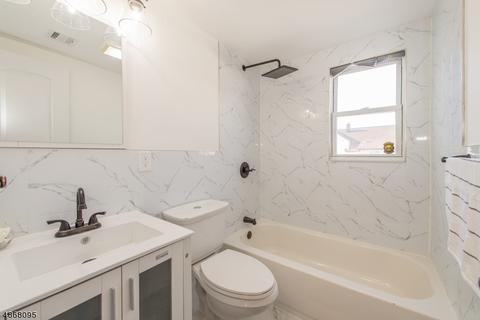 71 William St, Saddle Brook, NJ 07663 photo 9