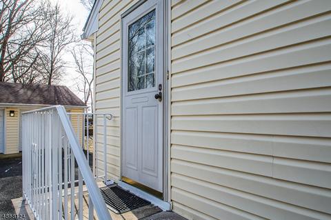 50 Diaz Pl, Paramus, NJ 07652 photo 15