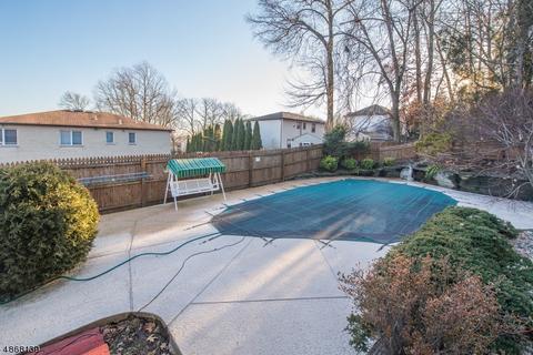 3 Van Allen Ct, Wayne, NJ 07470 photo 18