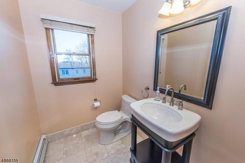 3 Van Allen Ct, Wayne, NJ 07470 photo 11