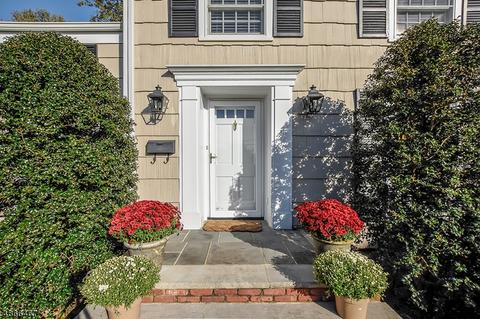 40 Dale Dr, Summit, NJ 07901 photo 2