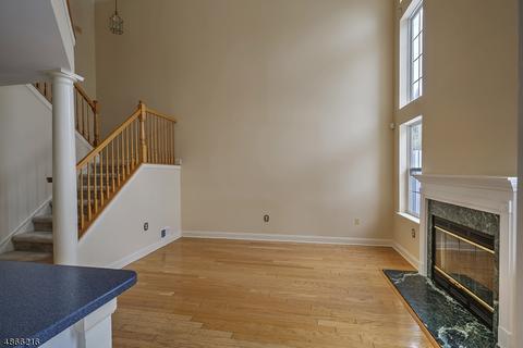 48 Mayflower Dr, Bernards, NJ 07920 photo 8