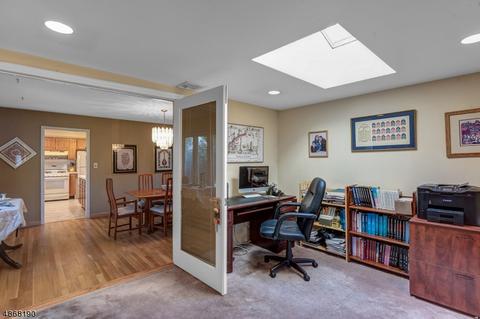 43 Haran Cir, Millburn, NJ 07041 photo 11