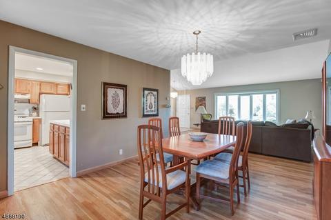 43 Haran Cir, Millburn, NJ 07041 photo 7