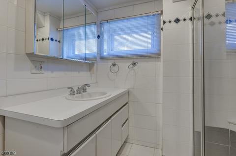 43 Haran Cir, Millburn, NJ 07041 photo 22