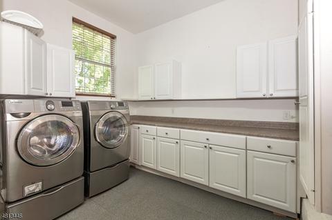 70 Thomas Dr, Clark, NJ 07066 photo 20
