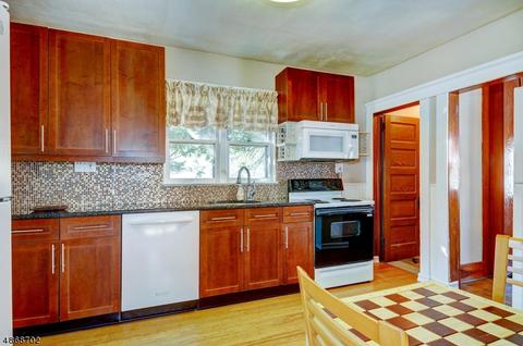 28 George St, Dover, NJ 07801 photo 12