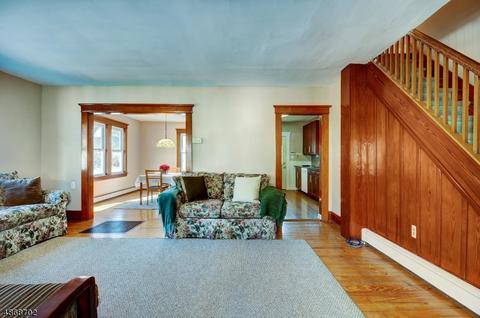 28 George St, Dover, NJ 07801 photo 5