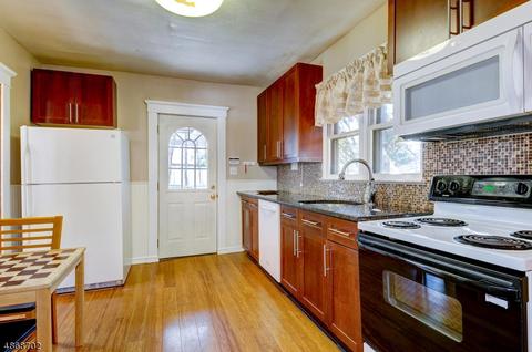 28 George St, Dover, NJ 07801 photo 13