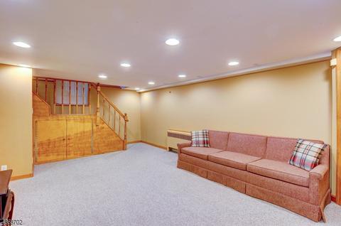 28 George St, Dover, NJ 07801 photo 22