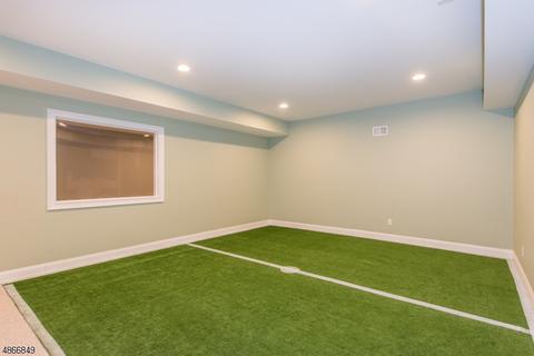 150 Circle View Ave, Berkeley Heights, NJ 07922 photo 18