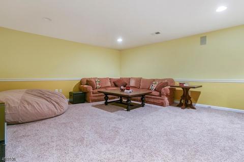 51 Spring Hill Cir, Wayne, NJ 07470 photo 18