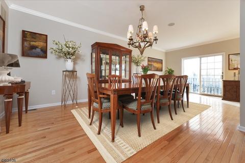 51 Spring Hill Cir, Wayne, NJ 07470 photo 4