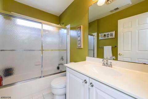 51 Spring Hill Cir, Wayne, NJ 07470 photo 16