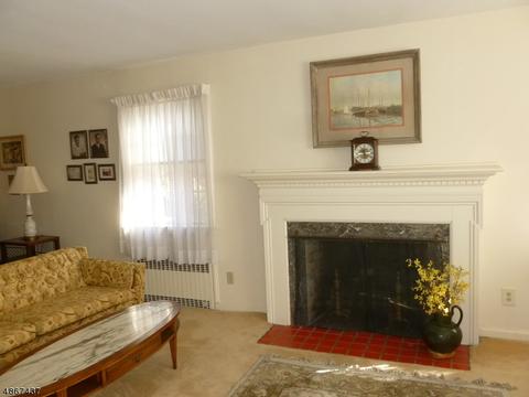 302 Grant Ave, Nutley, NJ 07110 photo 6