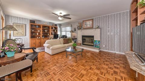 10 Boonstra Dr, Wayne, NJ 07470 photo 15