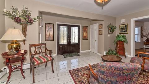 10 Boonstra Dr, Wayne, NJ 07470 photo 5