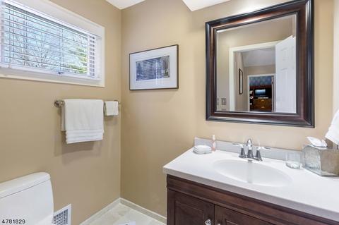 9 Valley View Dr, Bernards, NJ 07920 photo 15