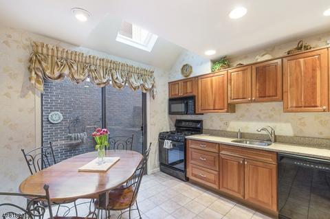 9 Valley View Dr, Bernards, NJ 07920 photo 6