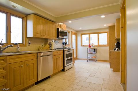 18 Ridge St, Waldwick, NJ 07463 photo 9