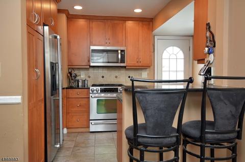 229 Louis St, Hackensack, NJ 07601 photo 6