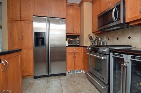 229 Louis St, Hackensack, NJ 07601 photo 7