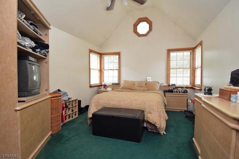 229 Louis St, Hackensack, NJ 07601 photo 10