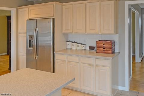 957 Preakness Ave, Wayne, NJ 07470 photo 4