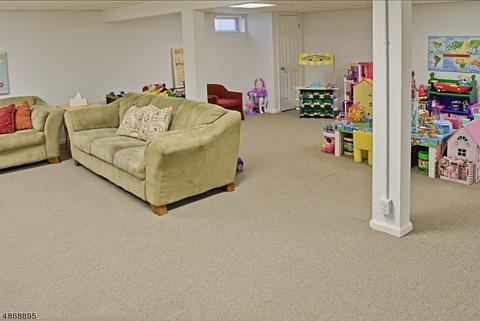 957 Preakness Ave, Wayne, NJ 07470 photo 17