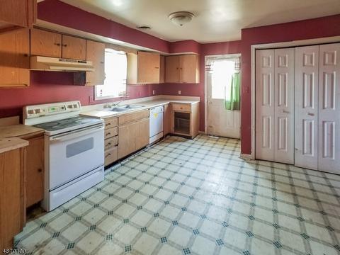 327-29 E 5th St, Plainfield, NJ 07060 photo 12