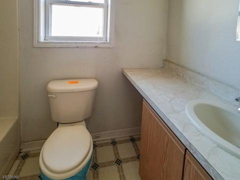327-29 E 5th St, Plainfield, NJ 07060 photo 8