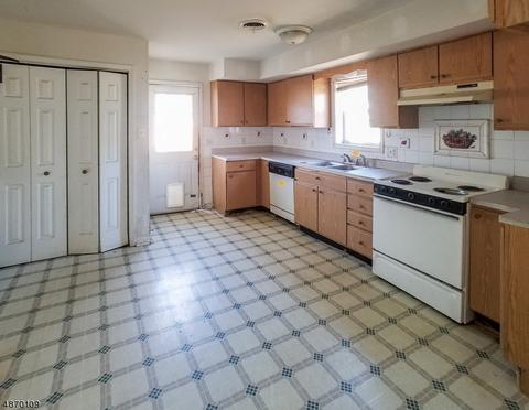 327-29 E 5th St, Plainfield, NJ 07060 photo 3