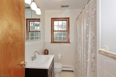 77 Maple Ave, Berkeley Heights, NJ 07922 photo 17