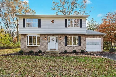 77 Maple Ave, Berkeley Heights, NJ 07922 photo 1