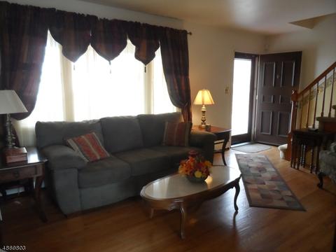 6 E Chrystal St, Dover, NJ 07801 photo 3