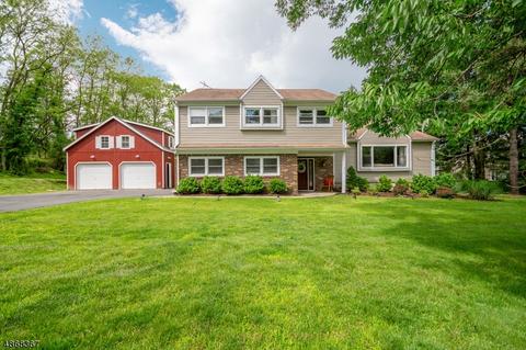 2 Bowers Dr, Mendham, NJ 07945 photo 1