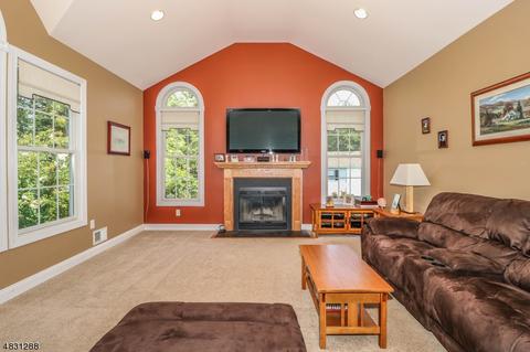 126 Junction Rd, Hampton, NJ 08827 photo 4