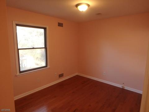461 E Passaic Ave, Bloomfield, NJ 07003 photo 11