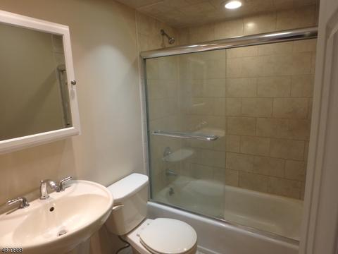 461 E Passaic Ave, Bloomfield, NJ 07003 photo 4