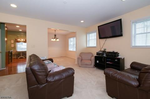 1055 Thomas St, Hillside, NJ 07205 photo 4