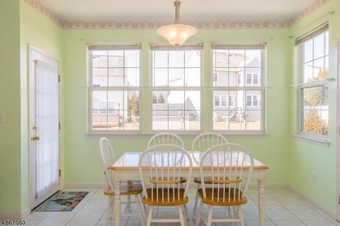 47 Saxton Dr, Hackettstown, NJ 07840 photo 8