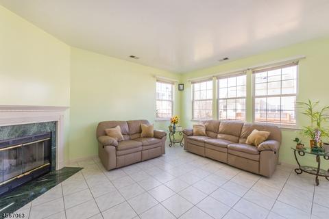 47 Saxton Dr, Hackettstown, NJ 07840 photo 13