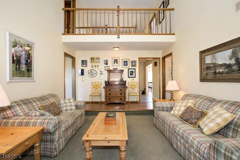 16 Wolfs Farm Rd, Hampton, NJ 08827 photo 7