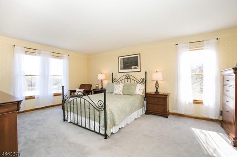 16 Wolfs Farm Rd, Hampton, NJ 08827 photo 12