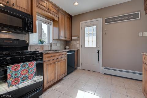 404 Walnut St, Nutley, NJ 07110 photo 7