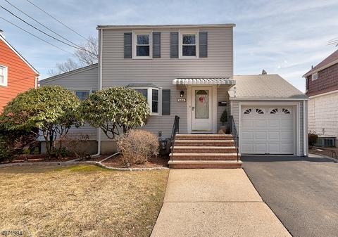 404 Walnut St, Nutley, NJ 07110 photo 1
