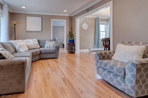 404 Walnut St, Nutley, NJ 07110 photo 2