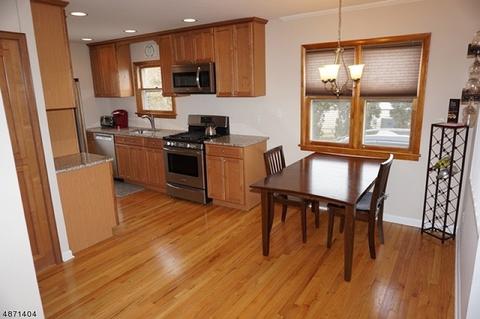 3 Blake Dr, Clark, NJ 07066 photo 6