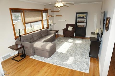 3 Blake Dr, Clark, NJ 07066 photo 4